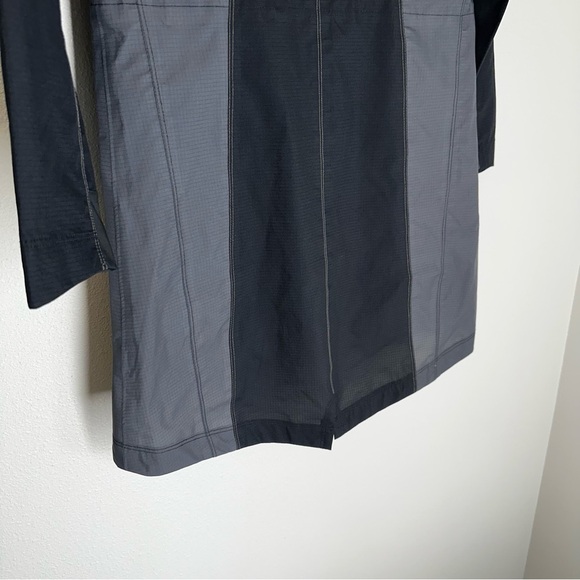 KUHL Jetstream Trench Coat Black Grey Colorblock Hooded Full Zip Size XS Women's - Picture 13 of 15